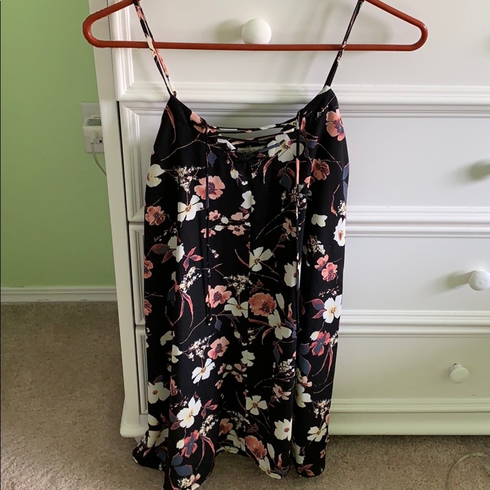 Mia chica floral dress (with pockets!!)